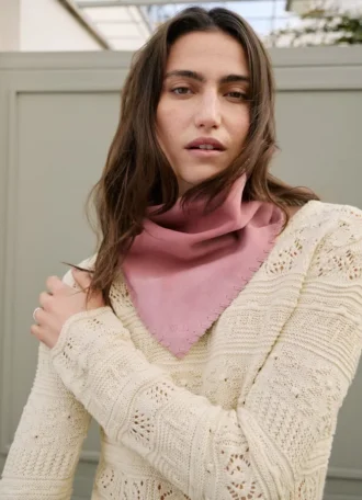 Bandana triangolare in pelle scamosciata