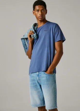 Bermuda in denim dal taglio affusolato