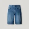 Bermuda in denim dal taglio affusolato Bermuda in denim dal taglio affusolato