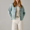 Bermuda in denim dalla vestibilità comoda Bermuda in denim dalla vestibilità comoda