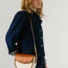 Borsa a tracolla con patta Borsa a tracolla con patta