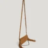 Borsa a tracolla in pelle scamosciata con frange Borsa a tracolla in pelle scamosciata con frange