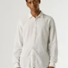 Camicia dalla vestibilità regolare tinta in capo Camicia dalla vestibilità regolare tinta in capo