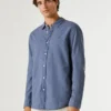 Camicia dalla vestibilità regolare tinta in capo Camicia dalla vestibilità regolare tinta in capo