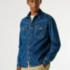 Camicia in denim dalla vestibilità regolare Camicia in denim dalla vestibilità regolare