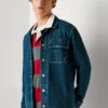 Camicia oversize in denim dalla vestibilità comoda Camicia oversize in denim dalla vestibilità comoda