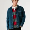 Camicia oversize in denim dalla vestibilità comoda Camicia oversize in denim dalla vestibilità comoda