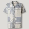 Camicia patchwork con colletto cubano Camicia patchwork con colletto cubano