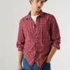 Camicia slim fit in popeline a quadri Camicia slim fit in popeline a quadri