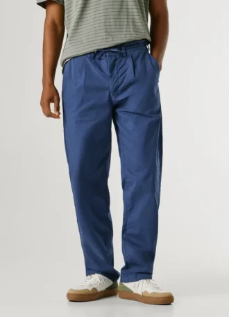 Chinos in popeline dalla vestibilità comoda
