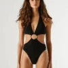 Costume da bagno a righe con cut-out Costume da bagno a righe con cut-out