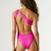 Costume da bagno asimmetrico Costume da bagno asimmetrico
