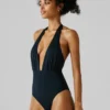 Costume da bagno con scollo all’americana