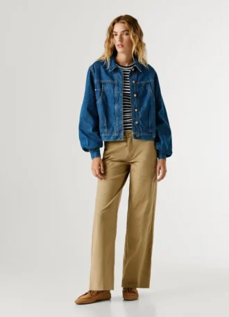 Giacca in denim dalla vestibilità regolare Giacca in denim dalla vestibilità regolare