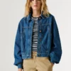 Giacca in denim dalla vestibilità regolare Giacca in denim dalla vestibilità regolare