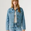 Giacca in denim dalla vestibilità regolare Giacca in denim dalla vestibilità regolare
