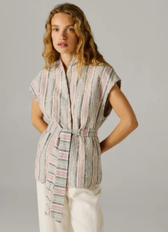 Gilet a righe con cintura