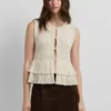 Gilet all’uncinetto con frange Gilet all’uncinetto con frange