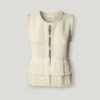 Gilet all’uncinetto con frange Gilet all’uncinetto con frange