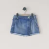 Gonna-pantaloncino in denim dalla vestibilità comoda Gonna-pantaloncino in denim dalla vestibilità comoda