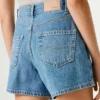 Gonna-pantaloncino in denim dalla vestibilità regolare Gonna-pantaloncino in denim dalla vestibilità regolare