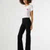 Jeans a vita alta e gamba svasata – Willa Jeans a vita alta e gamba svasata – Willa