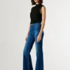 Jeans a vita alta e gamba svasata – Willa Jeans a vita alta e gamba svasata – Willa