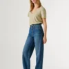 Jeans a vita alta e vestibilità ampia – Addison Jeans a vita alta e vestibilità ampia – Addison