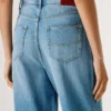 Jeans a vita alta e vestibilità ampia – Addison Jeans a vita alta e vestibilità ampia – Addison