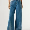 Jeans a vita alta e vestibilità ampia – Jaimy Jeans a vita alta e vestibilità ampia – Jaimy