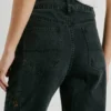 Jeans a vita alta e vestibilità dritta – Eden Jeans a vita alta e vestibilità dritta – Eden
