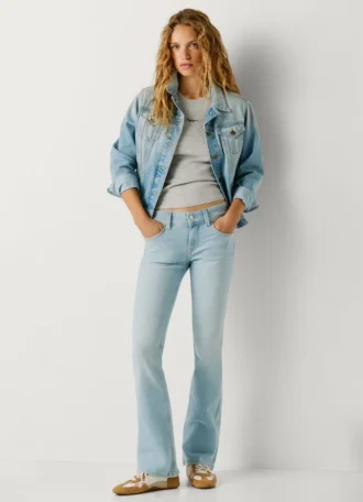 Jeans a vita bassa e gamba svasata – Pimlico
