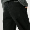 Jeans a vita bassa e vestibilità ampia – Nicky