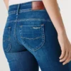Jeans a vita bassa e vestibilità slim – Iconic Brooke