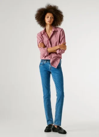 Jeans a vita bassa e vestibilità slim – Venus
