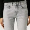 Jeans a vita media con taglio bootcut – Piper Jeans a vita media con taglio bootcut – Piper