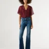 Jeans a vita media e gamba svasata – Venus Jeans a vita media e gamba svasata – Venus