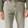 Jeans a vita media e vestibilità affusolata – Stanley Jeans a vita media e vestibilità affusolata – Stanley