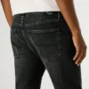 Jeans a vita media e vestibilità affusolata – Stanley Jeans a vita media e vestibilità affusolata – Stanley