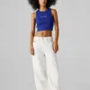Jeans a vita media e vestibilità ampia Jeans a vita media e vestibilità ampia