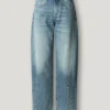 Jeans a vita media e vestibilità ampia Jeans a vita media e vestibilità ampia