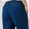 Jeans a vita media e vestibilità ampia – Eva