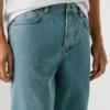 Jeans a vita media e vestibilità ampia – Helix Jeans a vita media e vestibilità ampia – Helix
