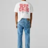Jeans a vita media e vestibilità dritta Jeans a vita media e vestibilità dritta