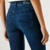 Jeans a vita media e vestibilità dritta – Beryl