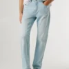 Jeans a vita media e vestibilità dritta – Byron