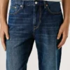 Jeans a vita media e vestibilità dritta – Byron