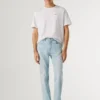 Jeans a vita media e vestibilità dritta – Byron