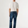 Jeans a vita media e vestibilità dritta – Byron