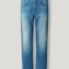 Jeans a vita media e vestibilità dritta – Cash